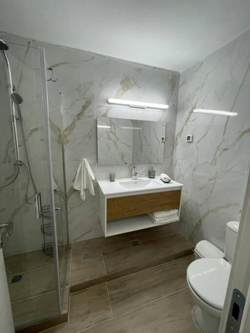 Dc - 2 Bedrooms Near The Appartement *