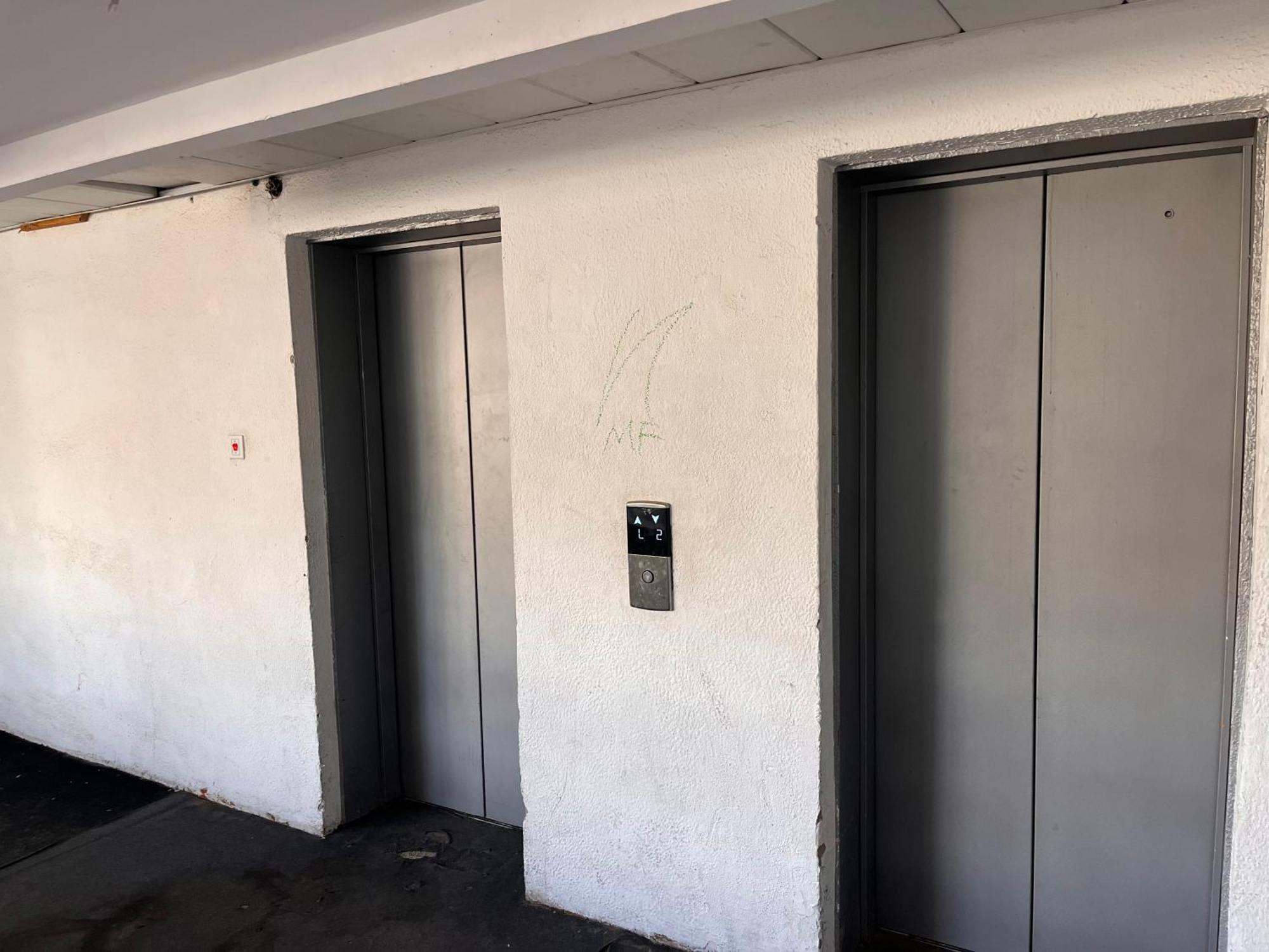 Dc - 2 Bedrooms Near The דירה